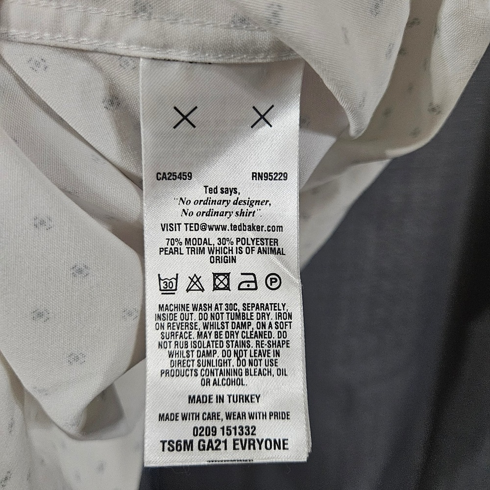 Ted Baker London Short Sleeve Geometric Button Down Shirt White Mens Size 3 - Picture 5 of 7